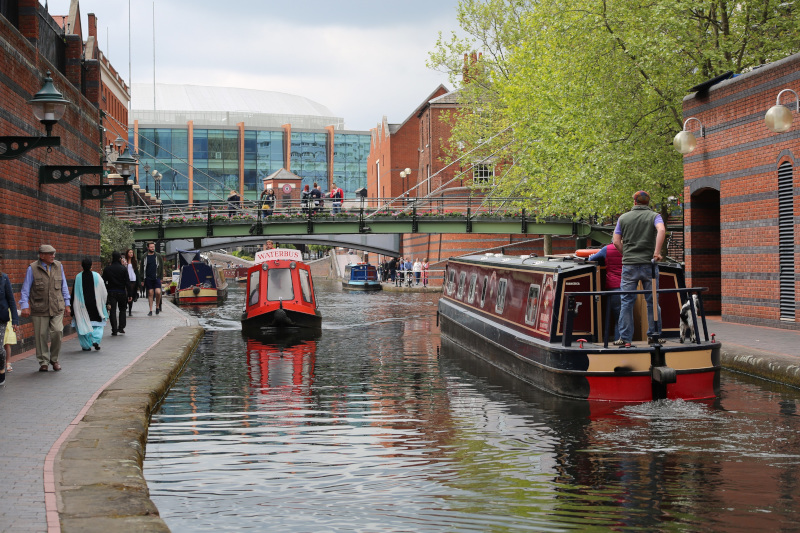 canal boat cruise birmingham